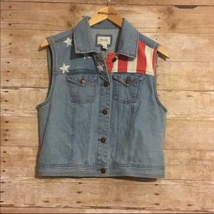 **3 for $15** Forever 21 Americana Flag Denim Vest